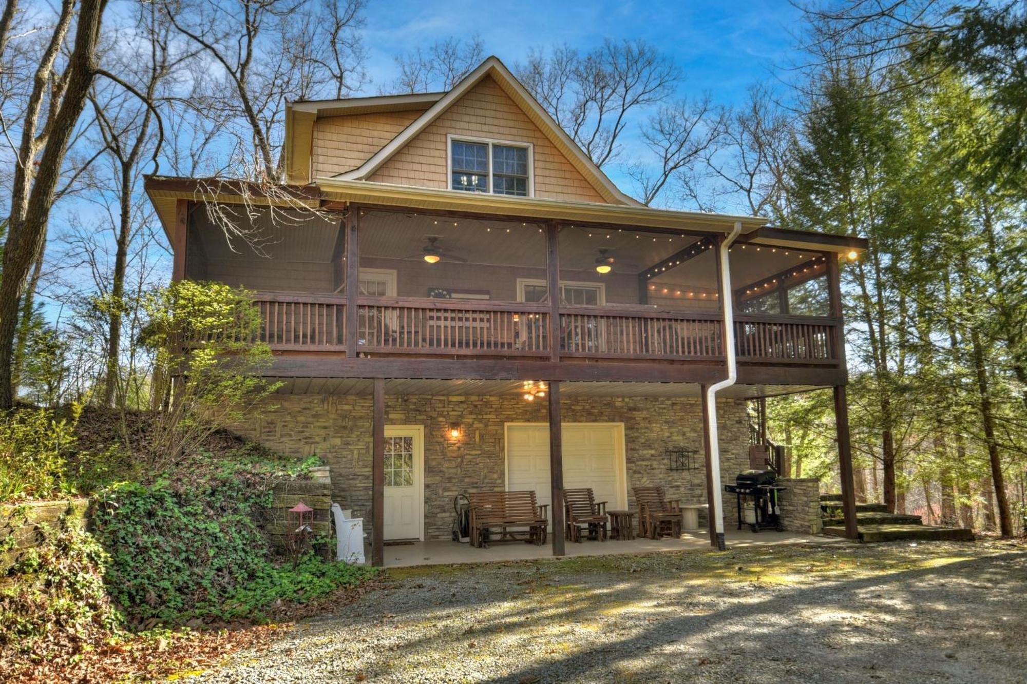 Southern Living Cottage Cozy Up By The Fire Relax On The Porch And Enjoy Peaceful Surroundings 蓝岭 外观 照片